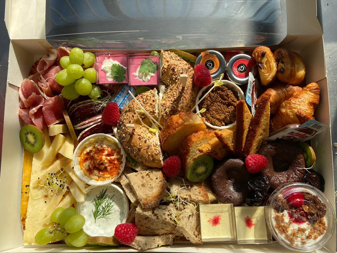 Box brunch pour deux, salée et sucrée
